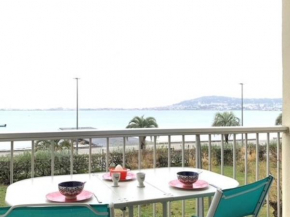 1er étage, balcon, animaux admis, parking de proximité - FR-1-503-8